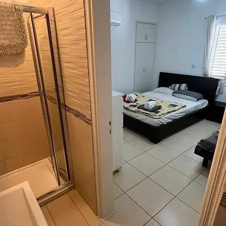 Apartmán Sunshine Spacious Paphos